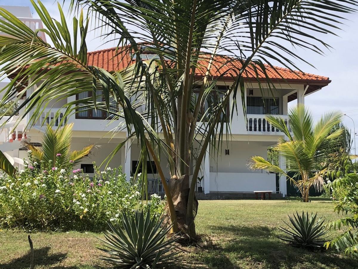 Ypsylon Resort Ostkueste Nilaveli Esterno foto